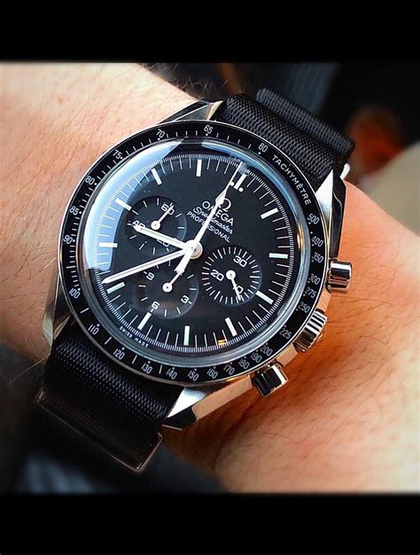 Omega Speedmaster Professional – Wikipedia.